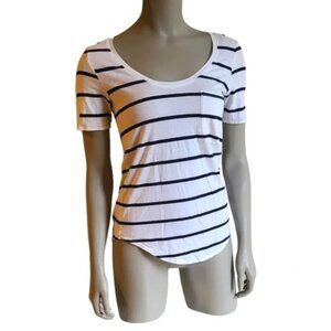 ARITZIA BABATON white and navy striped modal cotton top size XS